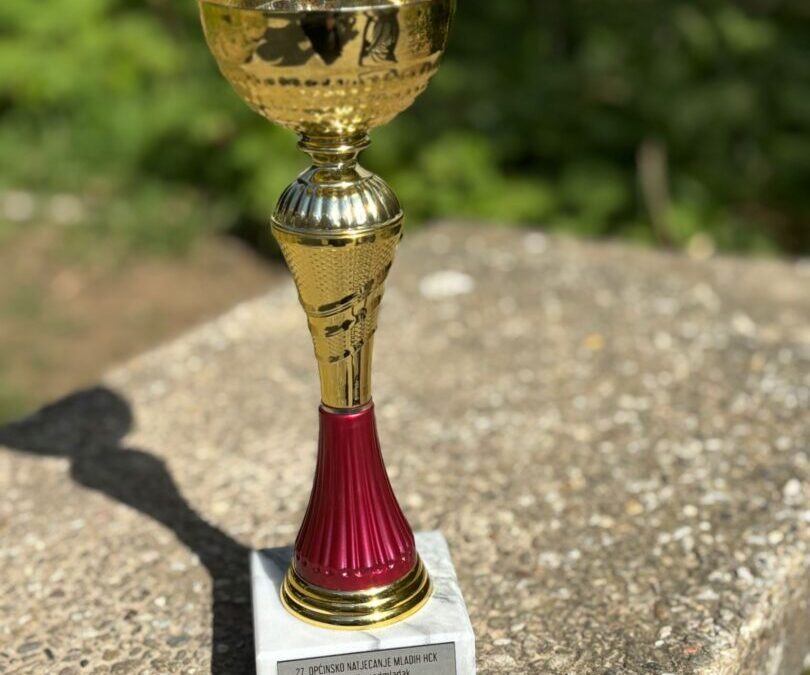 Uspjeh učenica 7. razreda na natjecanju mladih Hrvatskog Crvenog križa